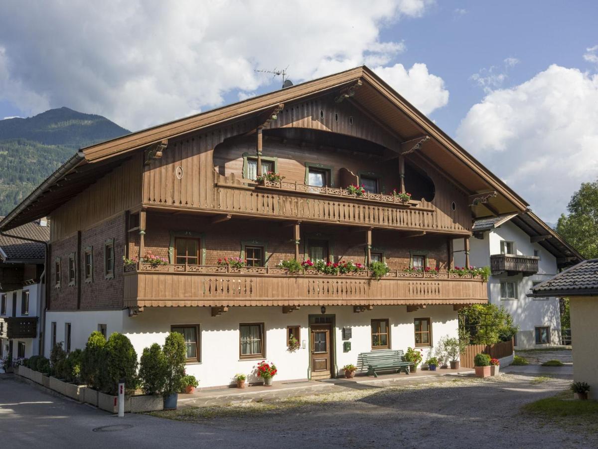 Apartment In Top Location In Fuegen With Balcony Exterior foto